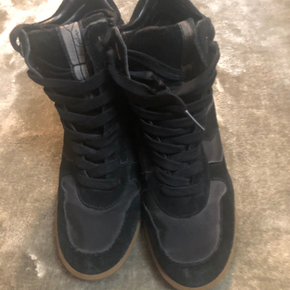 Sam Edelman Black Wedge Sneaker